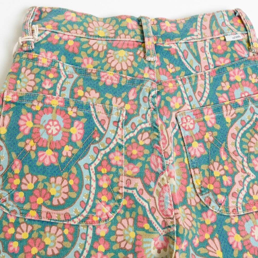 MOTHER The Curbster Floral Shorts Under The Rug Boho Hippie Retro NWT - Picture 13 of 16